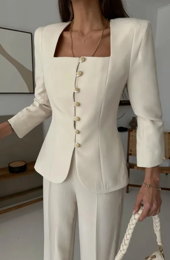 Gold Düğmeli Princess Blazer Krem Takım