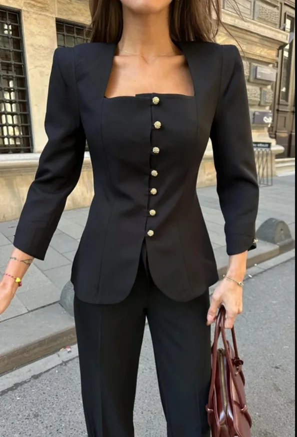 Gold Düğmeli Princess Blazer Siyah Takım